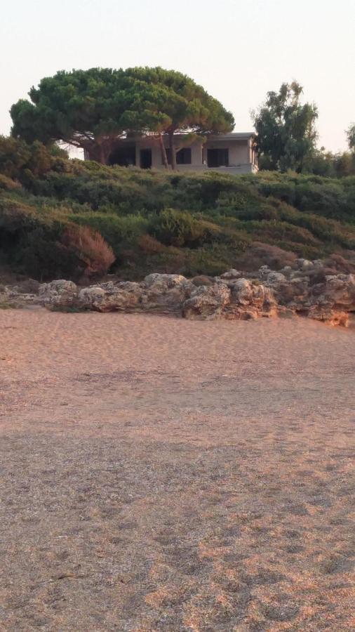 Tzanetos Seaside Villa Kyparissia Exterior photo